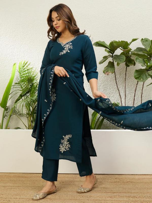 VP 9859 B Women’s Traditional Kurta Pant Set with Dupatta